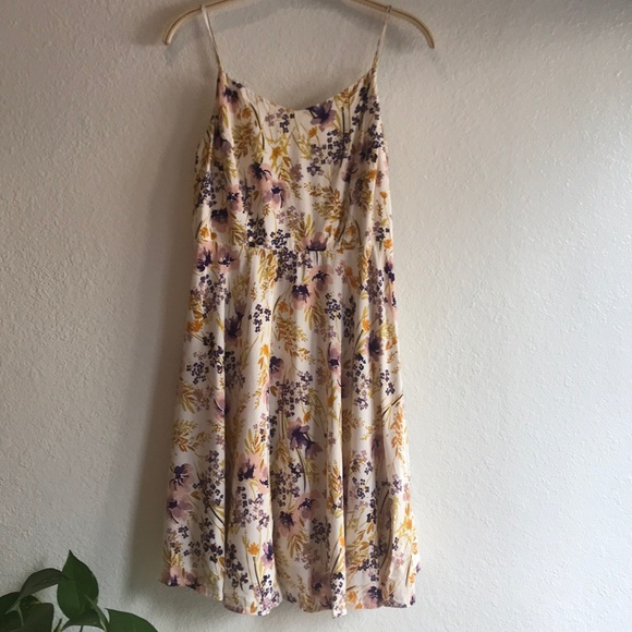 Watercolor faux painted  flower dress size M - Picture 1 of 4